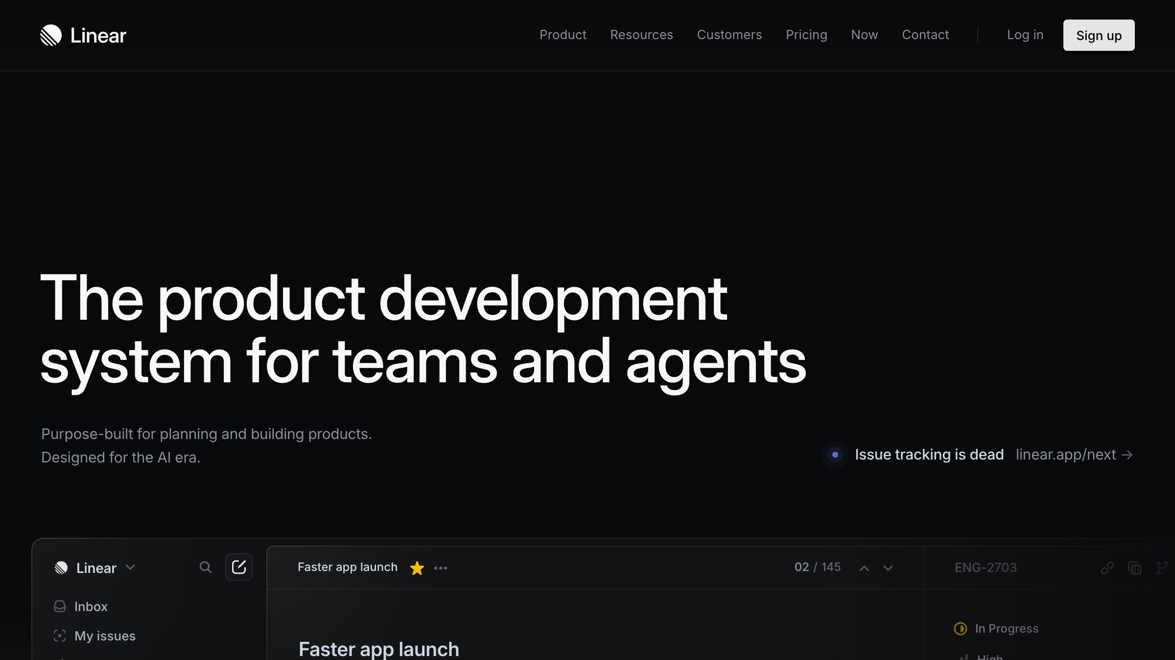 الصفحة الرئيسية لـ Linear تعرض لوحة محايدة داكنة شبه أحادية اللون مع لمسة بنفسجية واحدة مُطبقة على أزرار الإجراء وعناصر العلامة التجارية